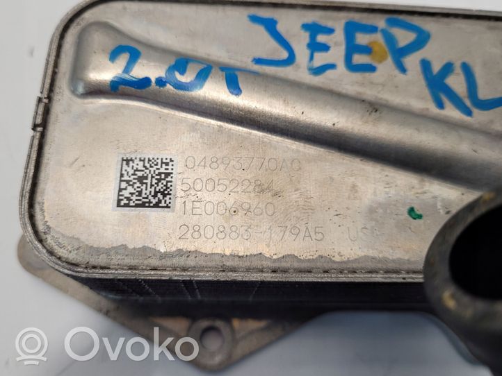 Jeep Cherokee Dzinēja eļļas radiators 04893770AC