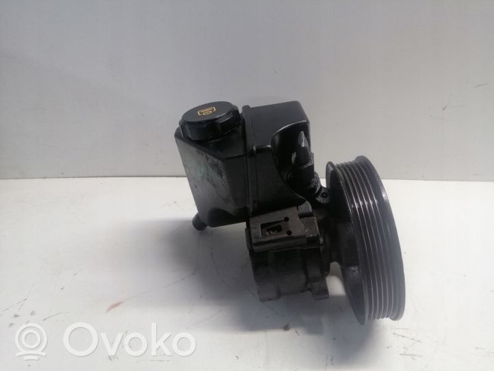 Renault Safrane Power steering pump 9140244