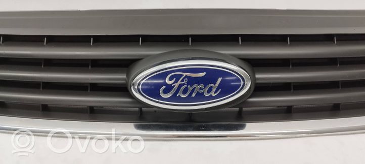 Ford Kuga I Grille calandre supérieure de pare-chocs avant 8V41R7081A