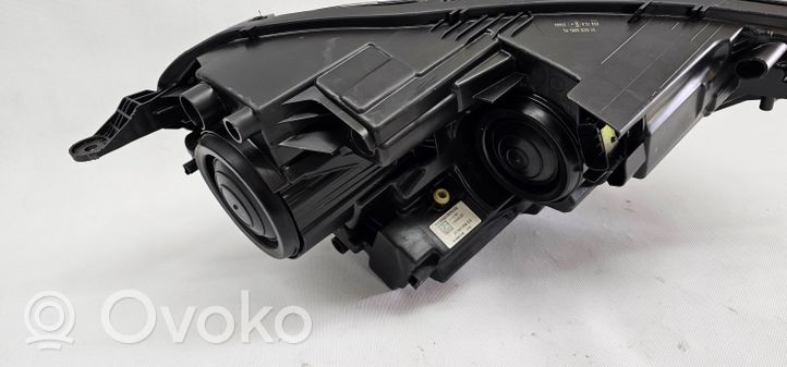 Ford Ecosport Lampa przednia GN15-13W030-JE