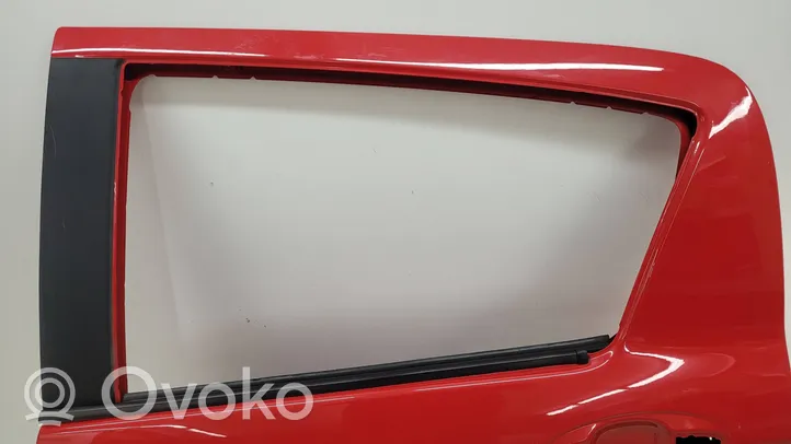 Toyota Yaris Drzwi tylne 