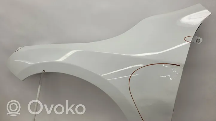 Volvo V60 Błotnik przedni 