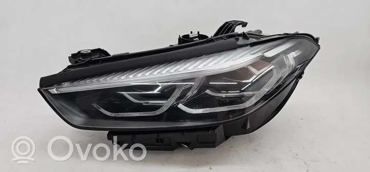 BMW 8 G15 Lampa przednia 8739583