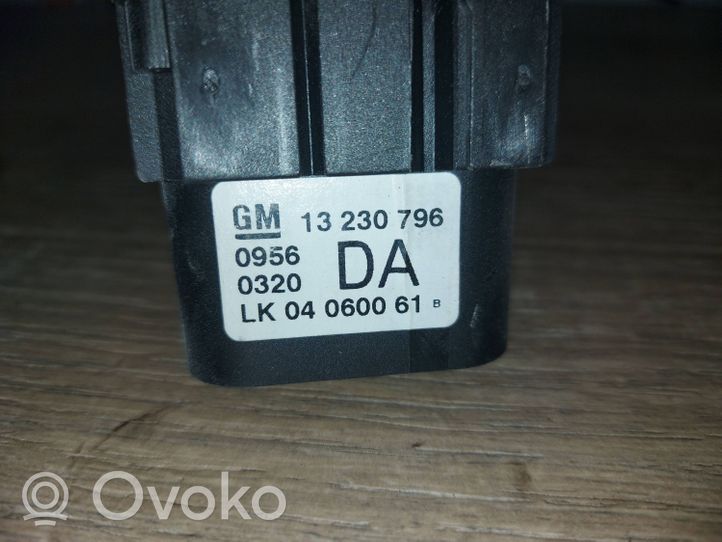 Opel Vectra C Light switch 13230796