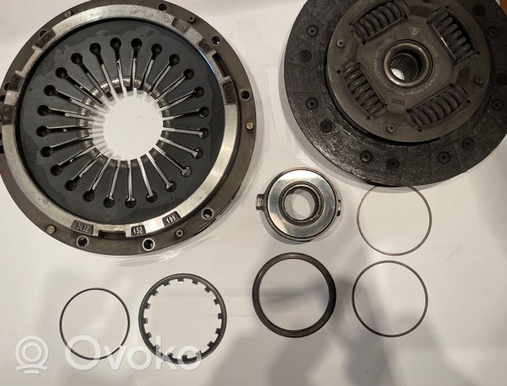 Porsche 911 Clutch set kit 3083042001