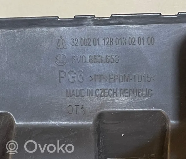 Skoda Fabia Mk3 (NJ) Grille calandre supérieure de pare-chocs avant 6V0853653