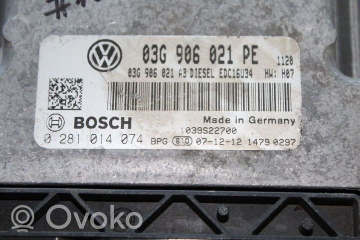 Volkswagen Golf V Moottorin ohjainlaite/moduuli 03G906021PE