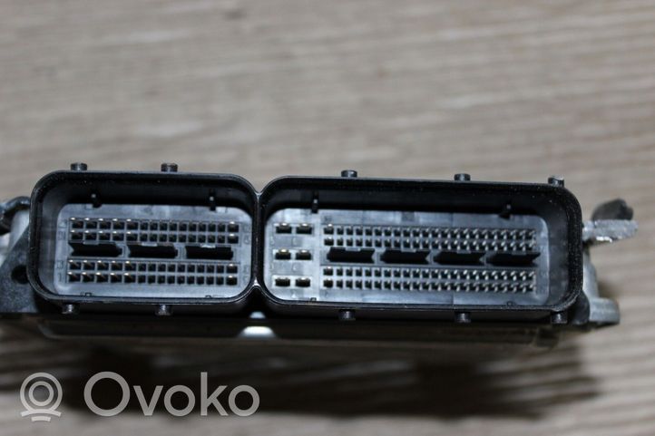 Audi A3 S3 8P Sterownik / Moduł ECU 03G906021LT