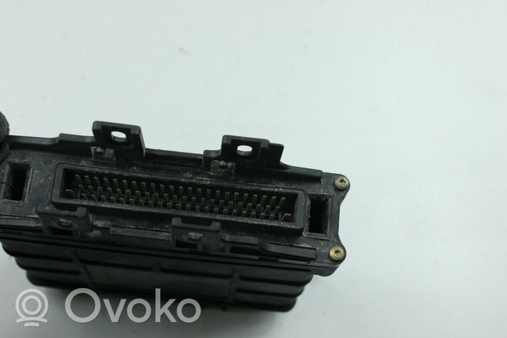 Skoda Octavia Mk1 (1U) Module de contrôle de boîte de vitesses ECU 01M927733LL