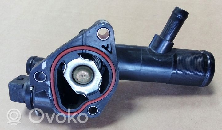 Dacia Duster II Termostat / Obudowa termostatu 8200954288A