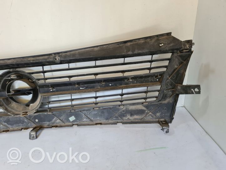 Opel Movano A Griglia superiore del radiatore paraurti anteriore 8200233763