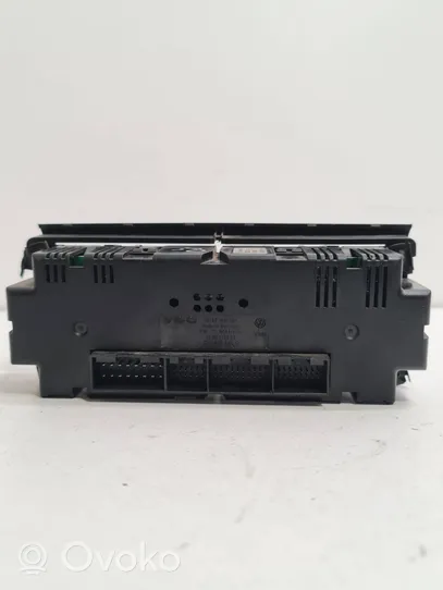 Volkswagen PASSAT B5.5 Climate control unit SW0008