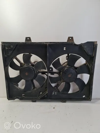 Opel Frontera B Radiator cooling fan shroud 8240266