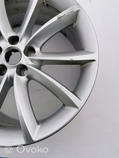 Jaguar F-Type R19 alloy rim 