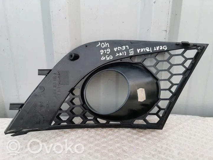 Seat Ibiza III (6L) Grille inférieure de pare-chocs avant 6L6853665A