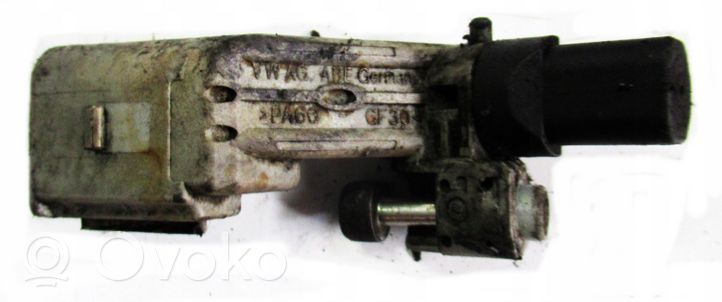 Seat Exeo (3R) Kampiakselin asentoanturi 036906433D