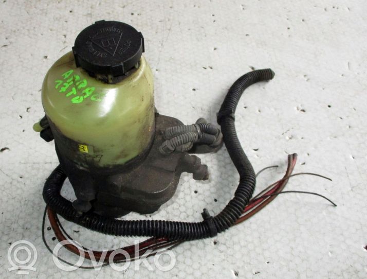 Opel Astra G Power steering pump, 26.20 € RRR