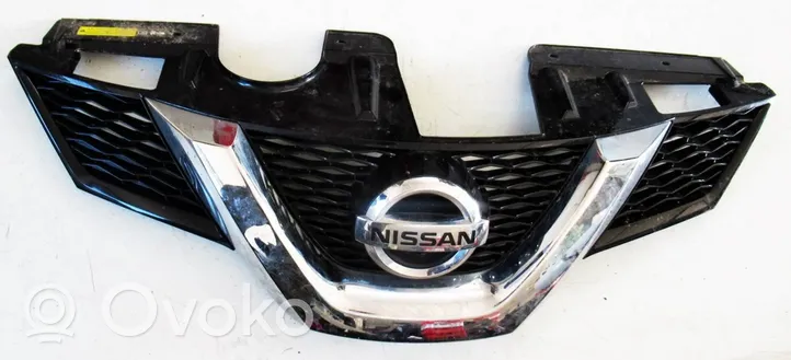 Nissan X-Trail T32 Front grill 623104CE0A