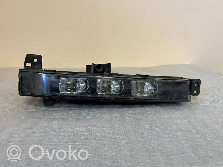 BMW 7 G11 G12 Miglas lukturis priekšā 63177342953