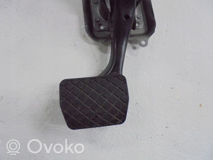 Volkswagen PASSAT CC Brake pedal 1K1723057AL