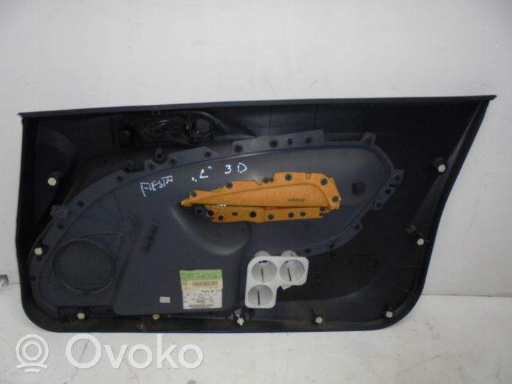 Ford Fiesta Etuoven verhoilu 