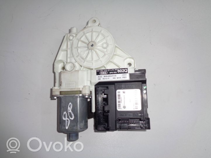 Audi A3 S3 A3 Sportback 8P Front door window regulator motor 8P0959802Q