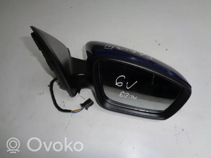 Skoda Fabia Mk3 (NJ) Front door electric wing mirror 6V1857408F