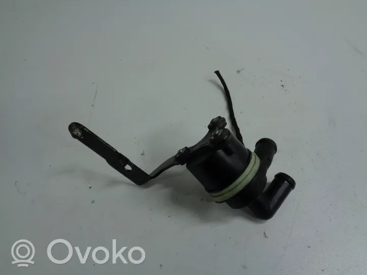 Volkswagen Tiguan Pompe à eau de liquide de refroidissement 5N0965561A