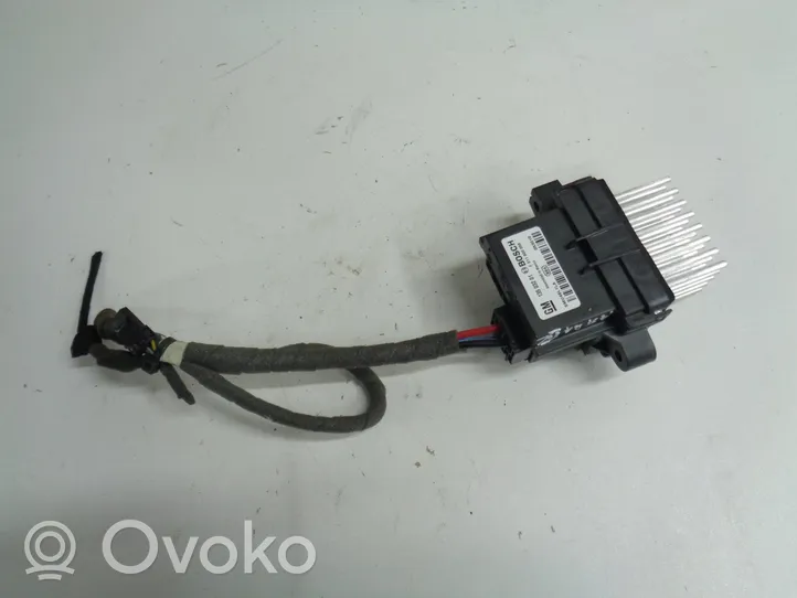 Opel Astra J Heater blower motor/fan resistor 13503201