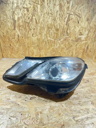 Mercedes-Benz E W212 Lampa przednia A2128208361