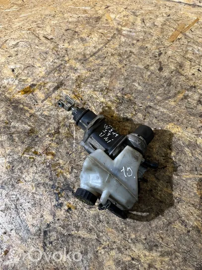 Mercedes-Benz E W211 Servo-frein 0204251302