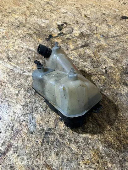 Mercedes-Benz CLS C219 Coolant expansion tank/reservoir 2115000049