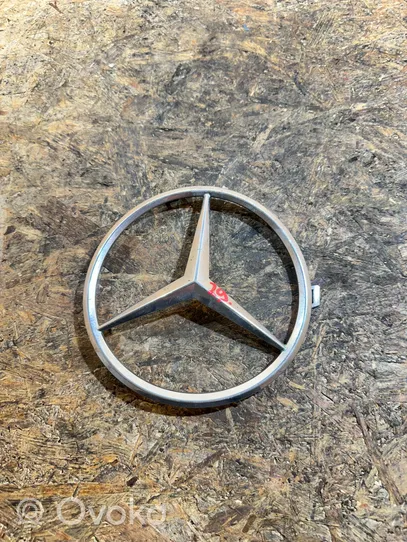 Mercedes-Benz R W251 Valmistajan merkki/logo/tunnus A2518880086