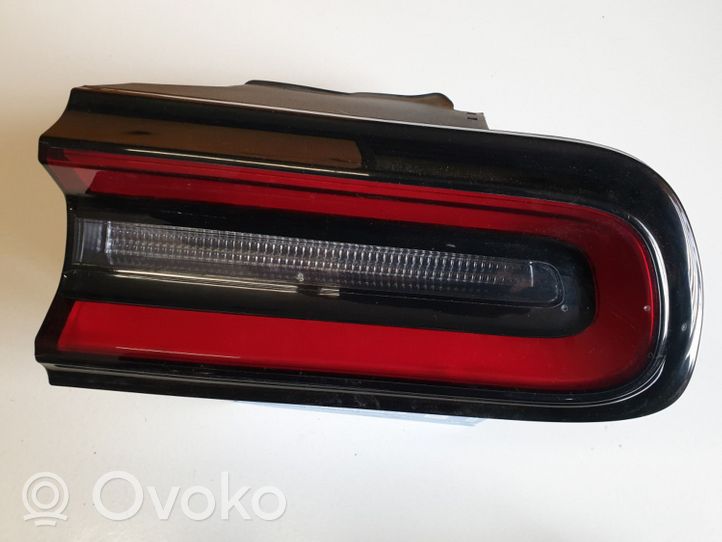 Dodge Challenger Rear/tail lights 68174068AF