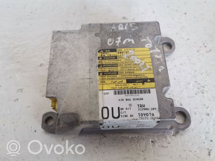 Toyota Yaris Oro pagalvių valdymo blokas 212986103