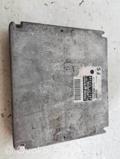 Toyota Corolla Verso AR10 Calculateur moteur ECU 896610F090