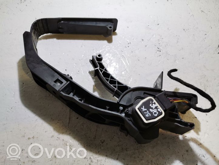 Mercedes-Benz SLK R171 Accelerator throttle pedal A2033000904