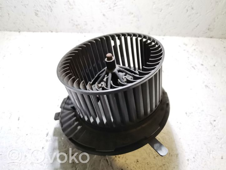 Volkswagen Jetta V Heater fan/blower 1K2819015