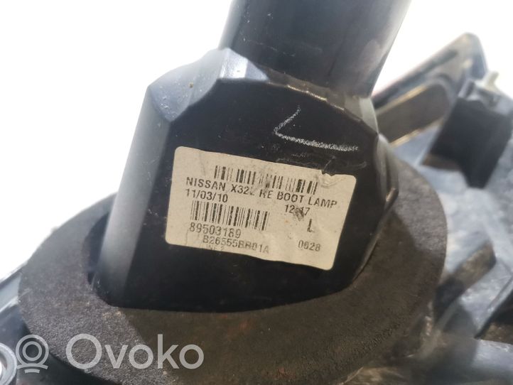 Nissan Qashqai+2 Feux arrière sur hayon 89503189