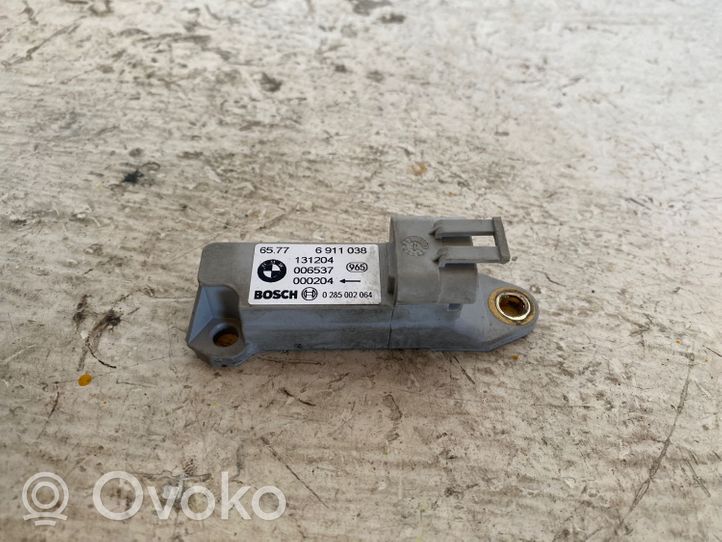 BMW 5 E60 E61 Sensore d’urto/d'impatto apertura airbag 6911038