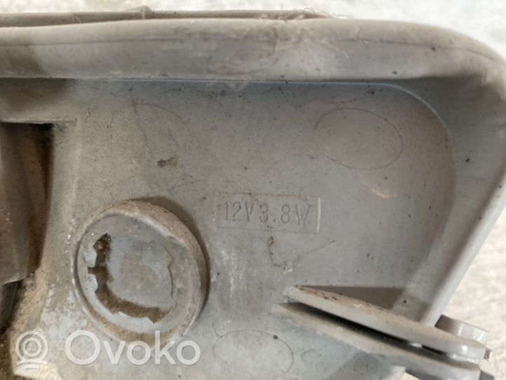 Lexus RX 330 - 350 - 400H Lampka podsufitki tylna 12V38W