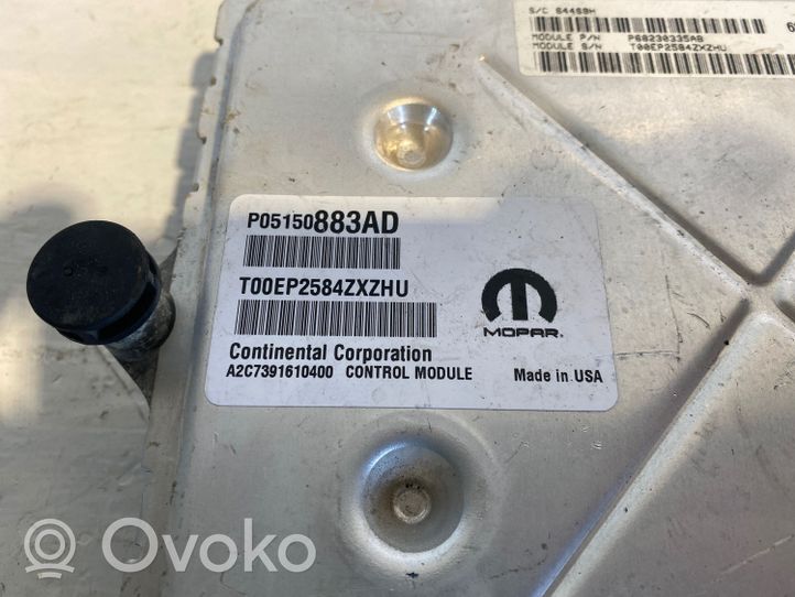 Dodge Challenger Calculateur moteur ECU P05150883AD