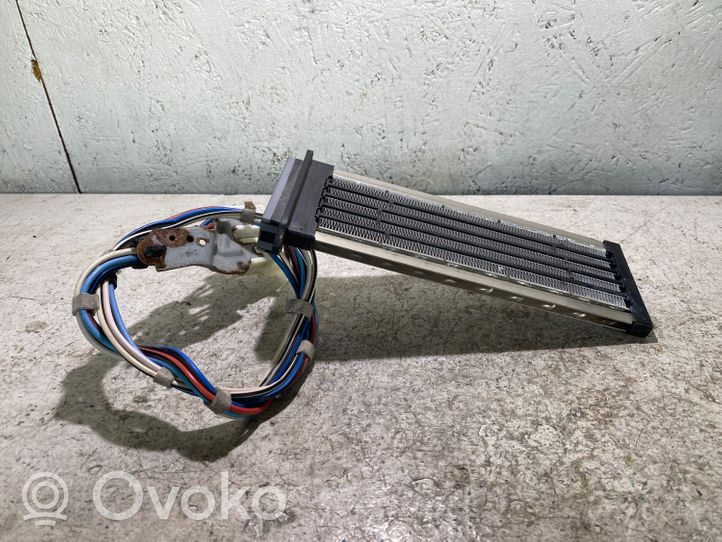 Toyota Corolla Verso AR10 Radiateur électrique de chauffage auxiliaire 0134100410