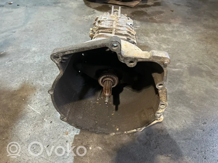 BMW 5 E28 Mechaninė 5 pavarų dėžė 2600127090