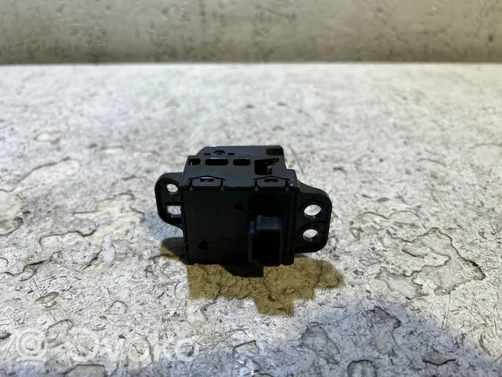 Nissan Qashqai Interrupteur, commande de frein de stationnement 17315SD