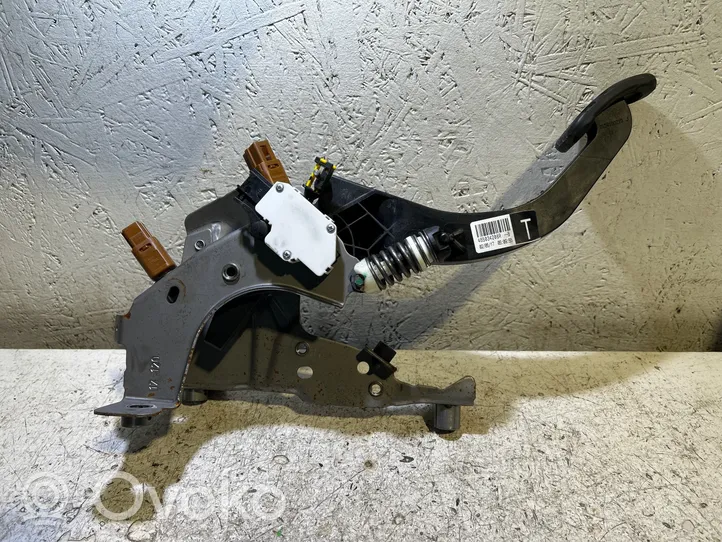 Nissan Qashqai Sankabos pedalas 465034208R