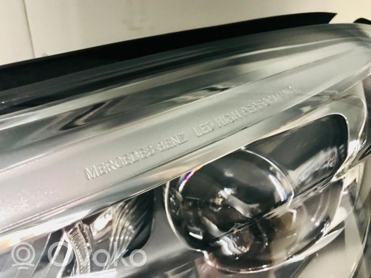 Mercedes-Benz S W222 Faro/fanale A2229060102