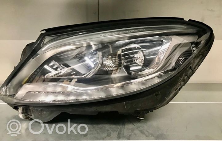 Mercedes-Benz S W222 Lampa przednia A2229060102