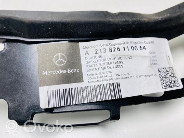 Mercedes-Benz E W213 Untere Verkleidung Scheinwerfer A2138261100