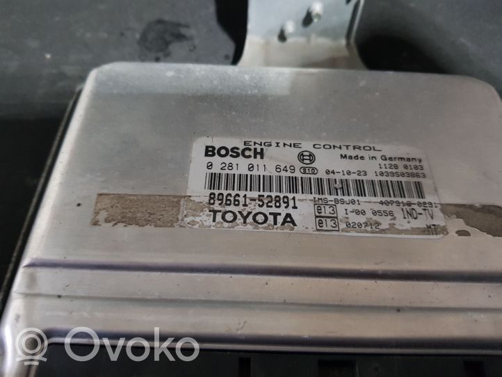 Toyota Yaris Verso Sterownik / Moduł ECU 0281011649